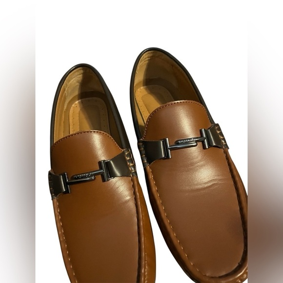 Tahari Elegant Brown Leather Loafers with Black Accents Size 7 main image 7